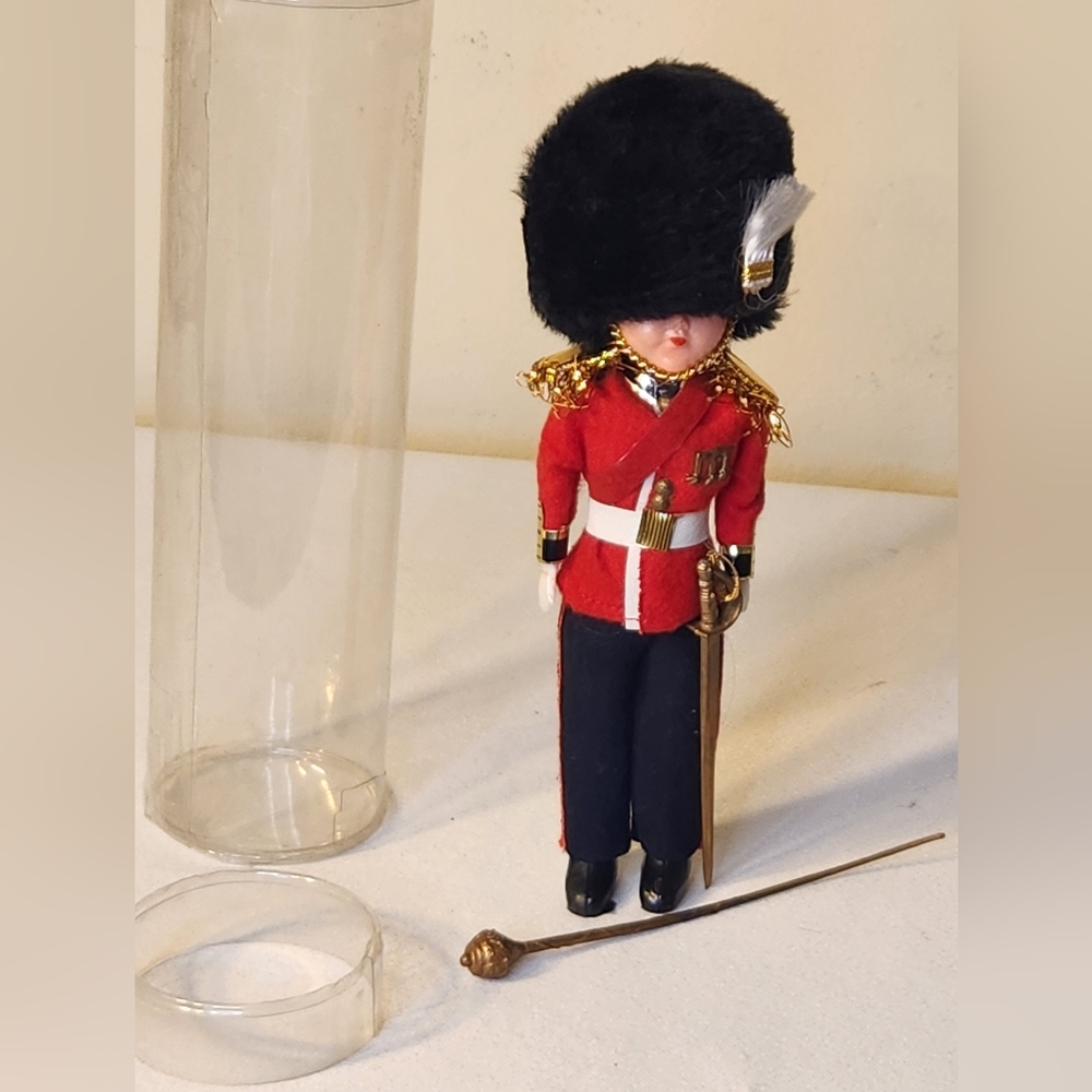 Vintage London British Soldier Palace Guard 7 inch Doll Figure Sleepy Eyes